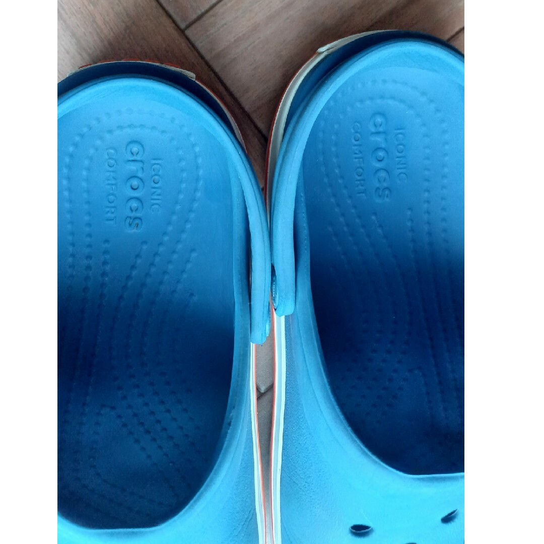 crocs(クロックス)のクロックス　crocs　c13（19cm相当） キッズ/ベビー/マタニティのキッズ靴/シューズ(15cm~)(サンダル)の商品写真