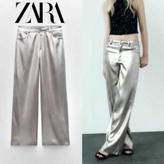 ザラ(ZARA)の22 ZARA メタリックサテン フォイル パンツ S(カジュアルパンツ)