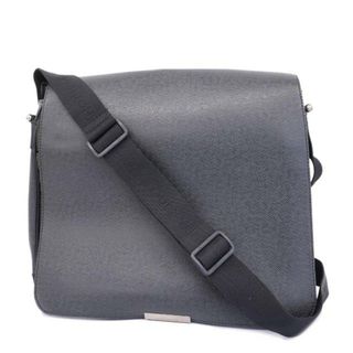 ルイヴィトン(LOUIS VUITTON)の【4hb2443】ルイヴィトン ショルダーバッグ/タイガ/ヴィクトール/M30144/エピセア【中古】メンズ(ショルダーバッグ)