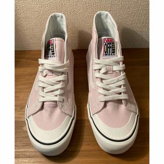 ヴァンズ(VANS)のバンズ　スニーカー　ピンク　未使用　24(スニーカー)