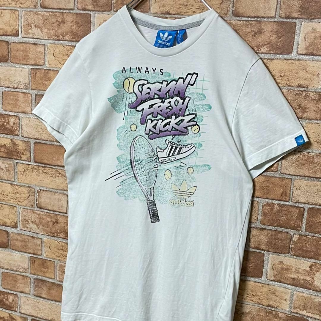 アディダスオリジナルス　Tシャツ　ビッグプリント　白　ホワイト　テニス　M メンズのトップス(Tシャツ/カットソー(半袖/袖なし))の商品写真
