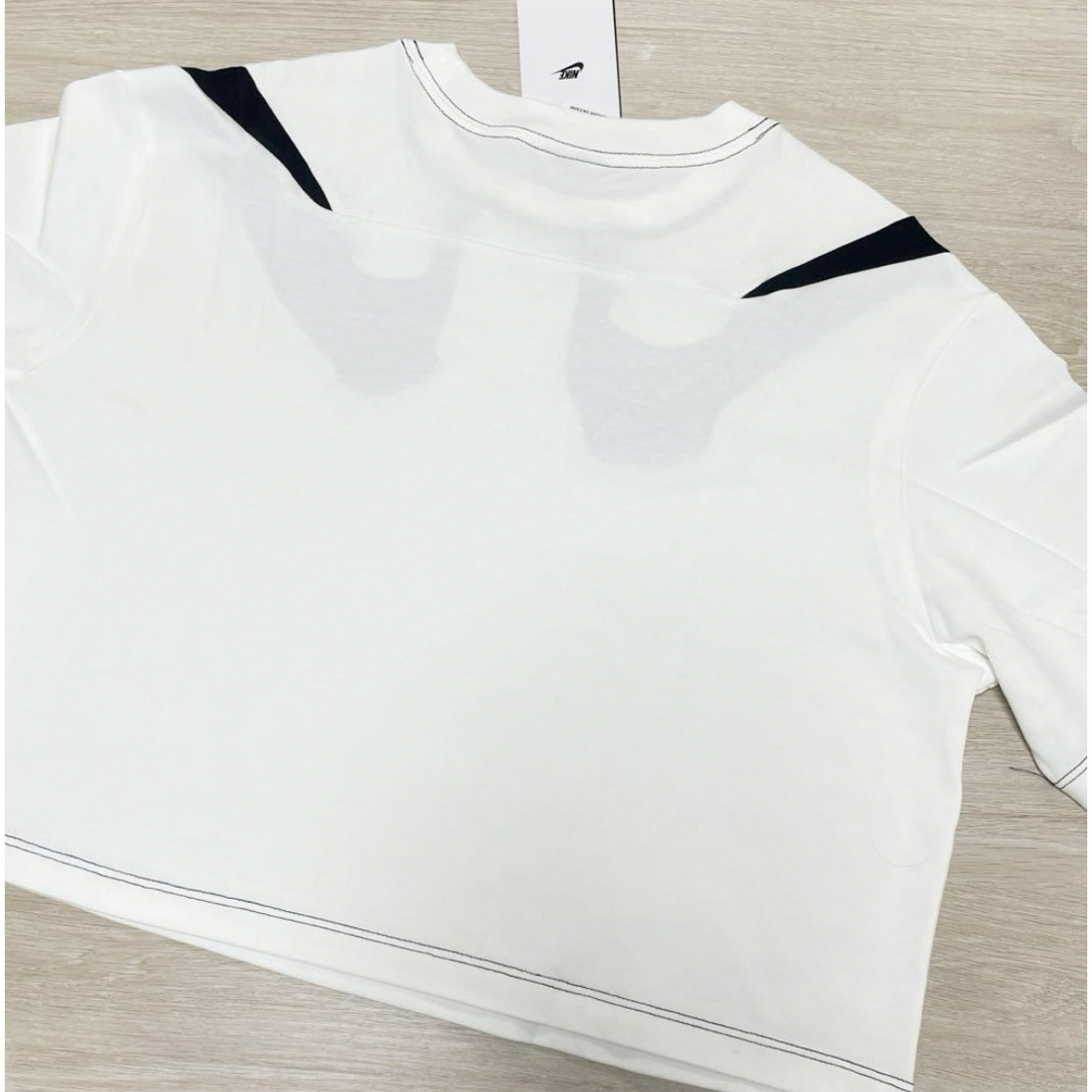 NIKE(ナイキ)の新品★定価4950円★NIKE★Tシャツ★スゥッシュ★レディース★2XLサイズ レディースのトップス(Tシャツ(半袖/袖なし))の商品写真