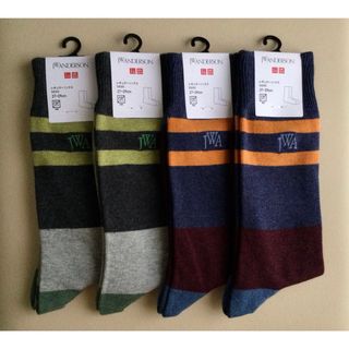 ユニクロ(UNIQLO)の【新品・未使用】ユニクロ JWA ラインブロックソックス 27-29cm 4足組(ソックス)