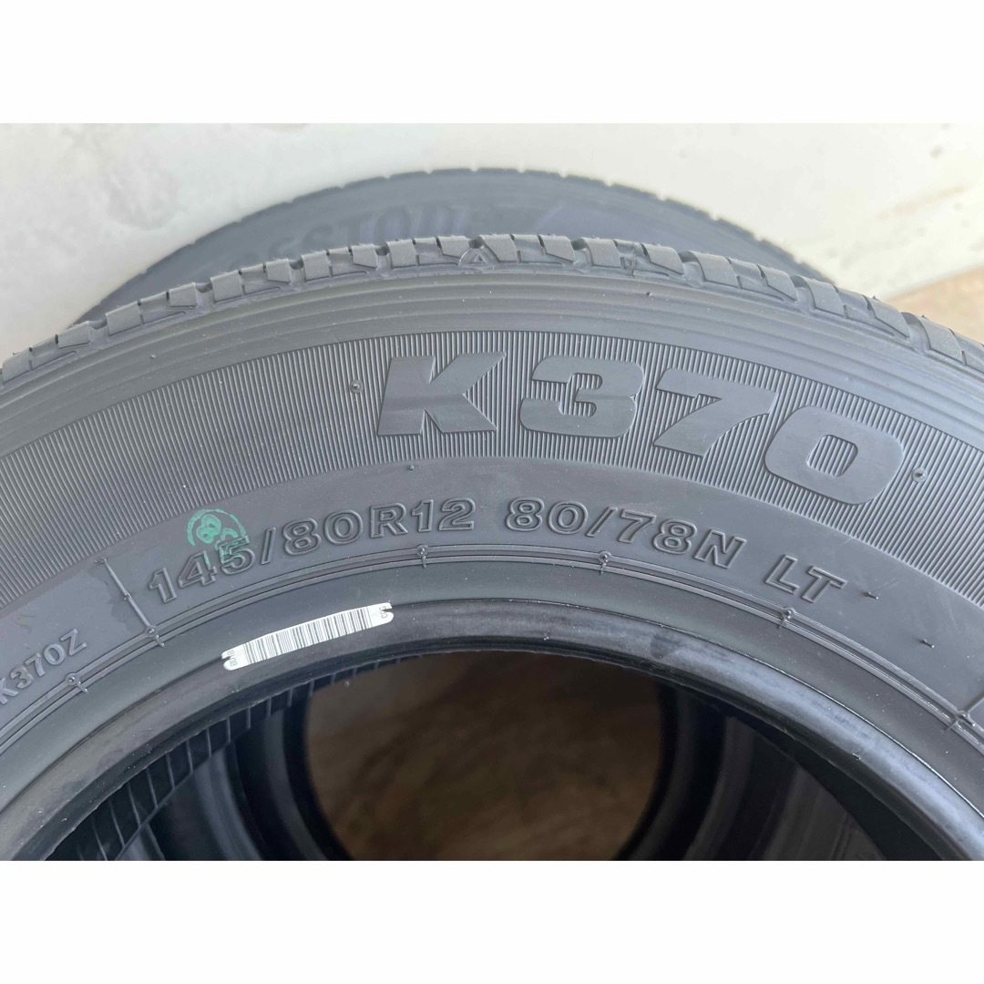 BRIDGESTONE(ブリヂストン)の新品145/80R12LT 6PR BRIDGESTONE 4本セット 自動車/バイクの自動車(タイヤ)の商品写真