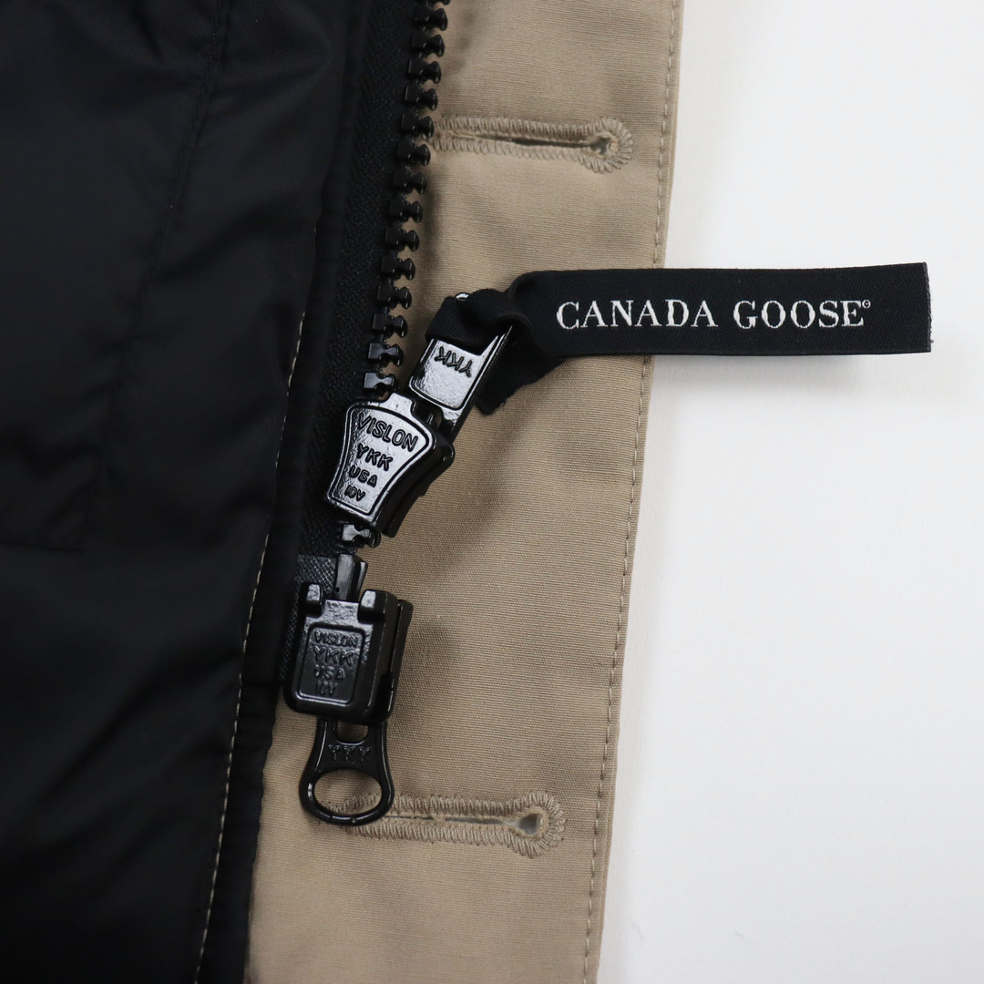 CANADA GOOSE(カナダグース)の美品●CANADA GOOSE カナダグース 3434JM MONTREAL モントリオール ダウンベスト ベージュ L カナダ製 正規品 メンズおすすめ◎ メンズのジャケット/アウター(ダウンベスト)の商品写真