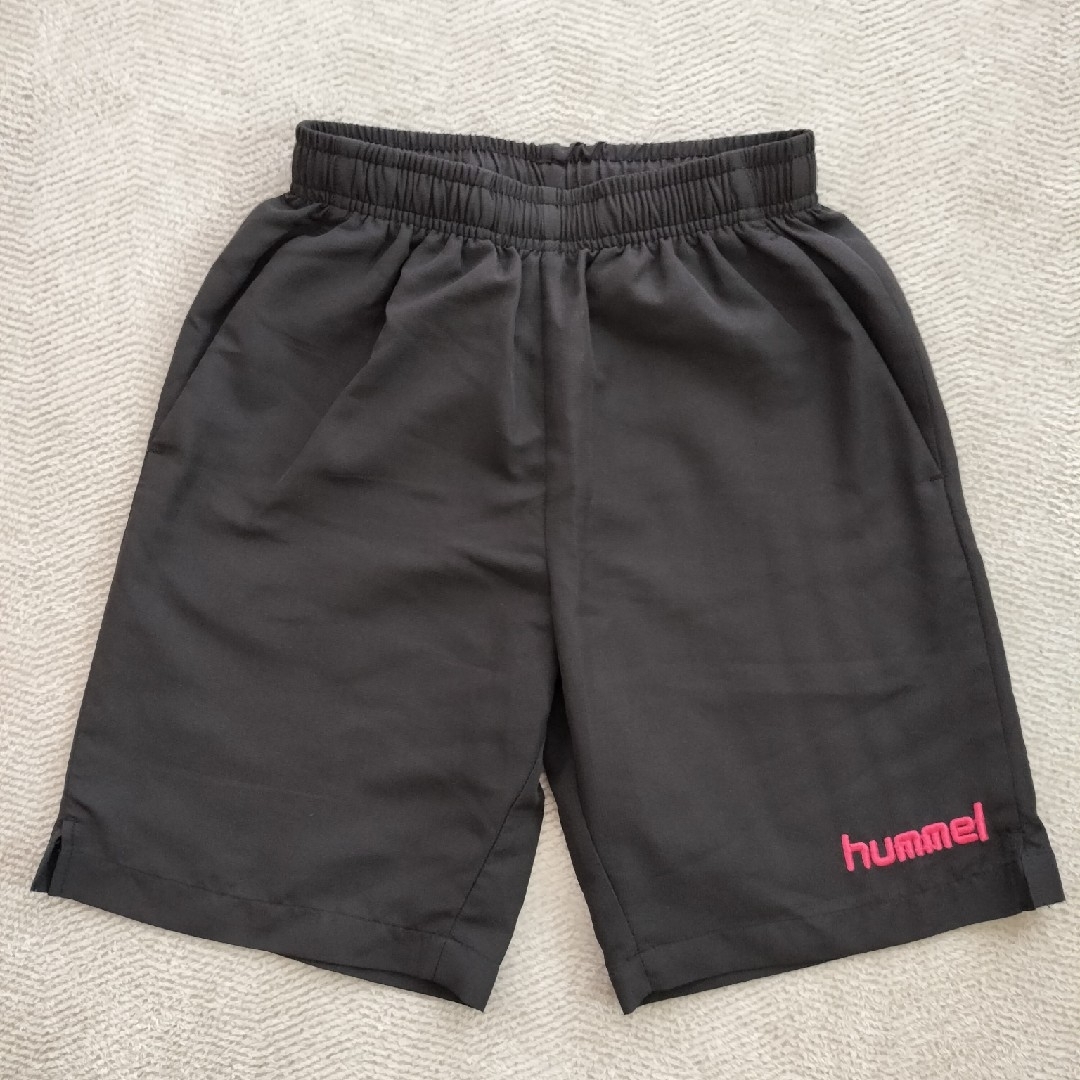 hummel(ヒュンメル)のＴシャツ130㌢・短パン140㌢セット キッズ/ベビー/マタニティのキッズ服女の子用(90cm~)(Tシャツ/カットソー)の商品写真