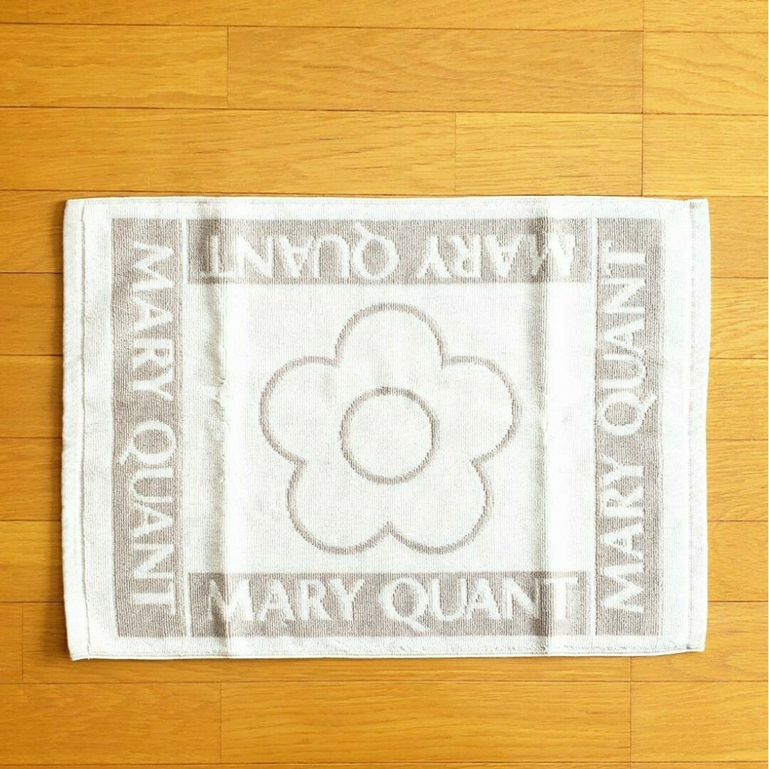 MARY QUANT(マリークワント)の新品・未使用【 MARY QUANT 】バスマット インテリア/住まい/日用品のラグ/カーペット/マット(バスマット)の商品写真