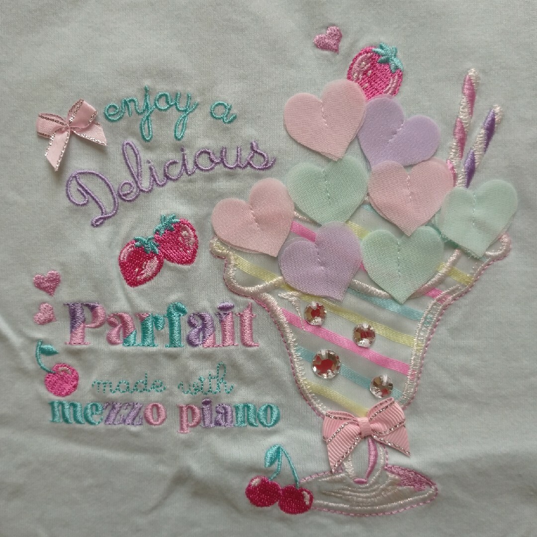 mezzo piano(メゾピアノ)のmezzo piano　半袖Tシャツ　水色　130 キッズ/ベビー/マタニティのキッズ服女の子用(90cm~)(Tシャツ/カットソー)の商品写真