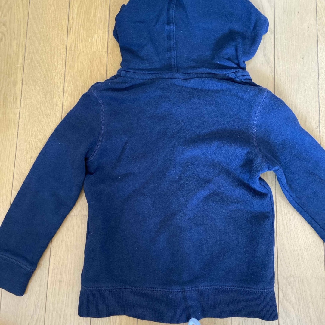 babyGAP(ベビーギャップ)のGAP パーカー　110cm キッズ/ベビー/マタニティのキッズ服男の子用(90cm~)(ジャケット/上着)の商品写真