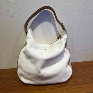 フルラ(Furla)のFURLA フルラ レザー　ワンショルダー ショルダーバッグ　超美品(ショルダーバッグ)