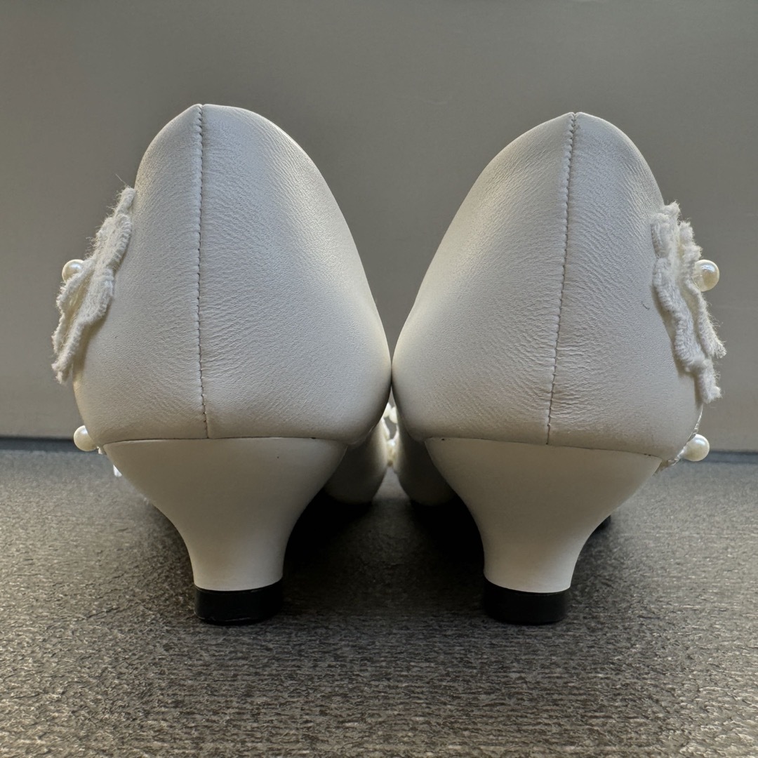 ブライダルシューズ3cmヒール レディースの靴/シューズ(ハイヒール/パンプス)の商品写真