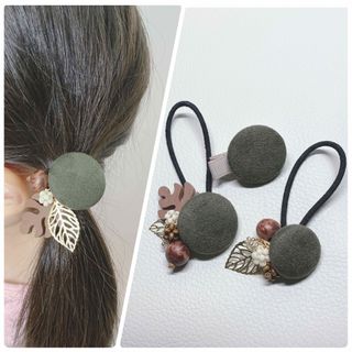 くるみボタンヘアゴム　リーフグリーン【ハンドメイド】【リンク】(ヘアアクセサリー)