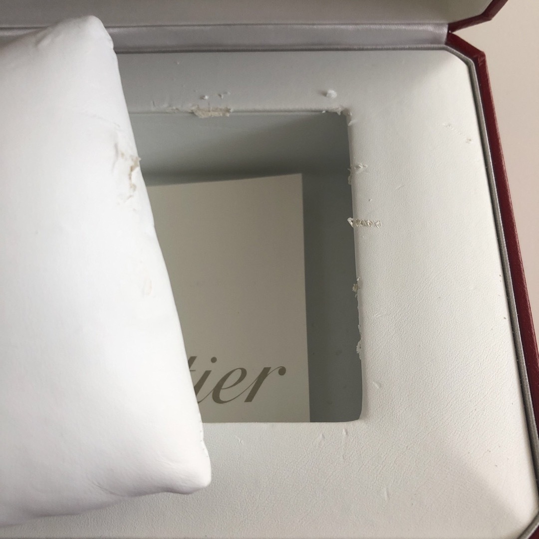 Cartier(カルティエ)のカルティエ　時計　タンクアングレーズSM  レディースのファッション小物(腕時計)の商品写真