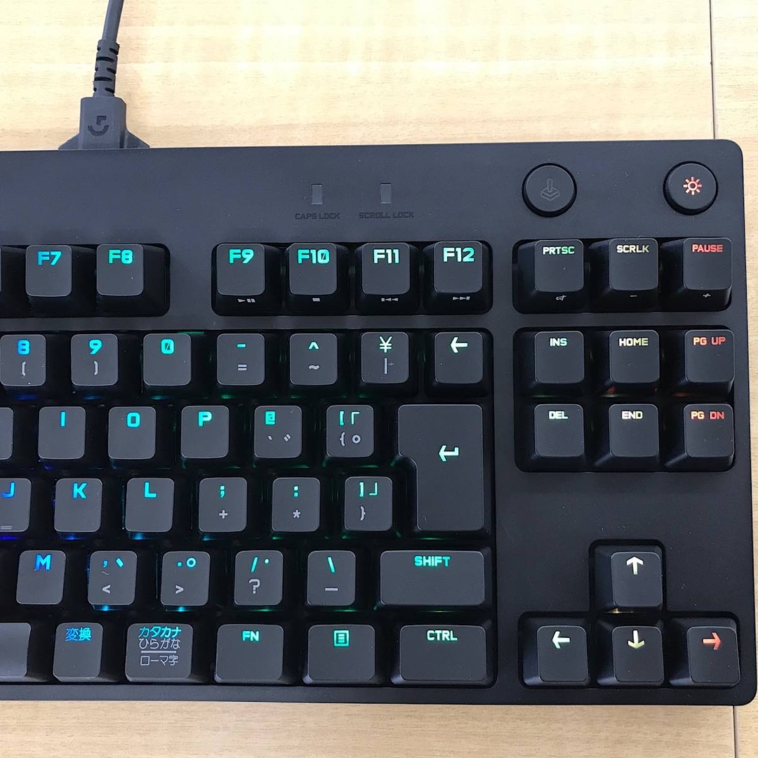 『USED』 ロジクール Logicool G PRO ゲーミングキーボード テンキーレス 有線 G-PKB-002LN PC周辺機器  ブラック【中古】 スマホ/家電/カメラのPC/タブレット(PC周辺機器)の商品写真