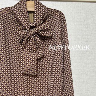 NEWYORKER - NEWYORKER 上品 柄 タイ付き ブラウス 11R L