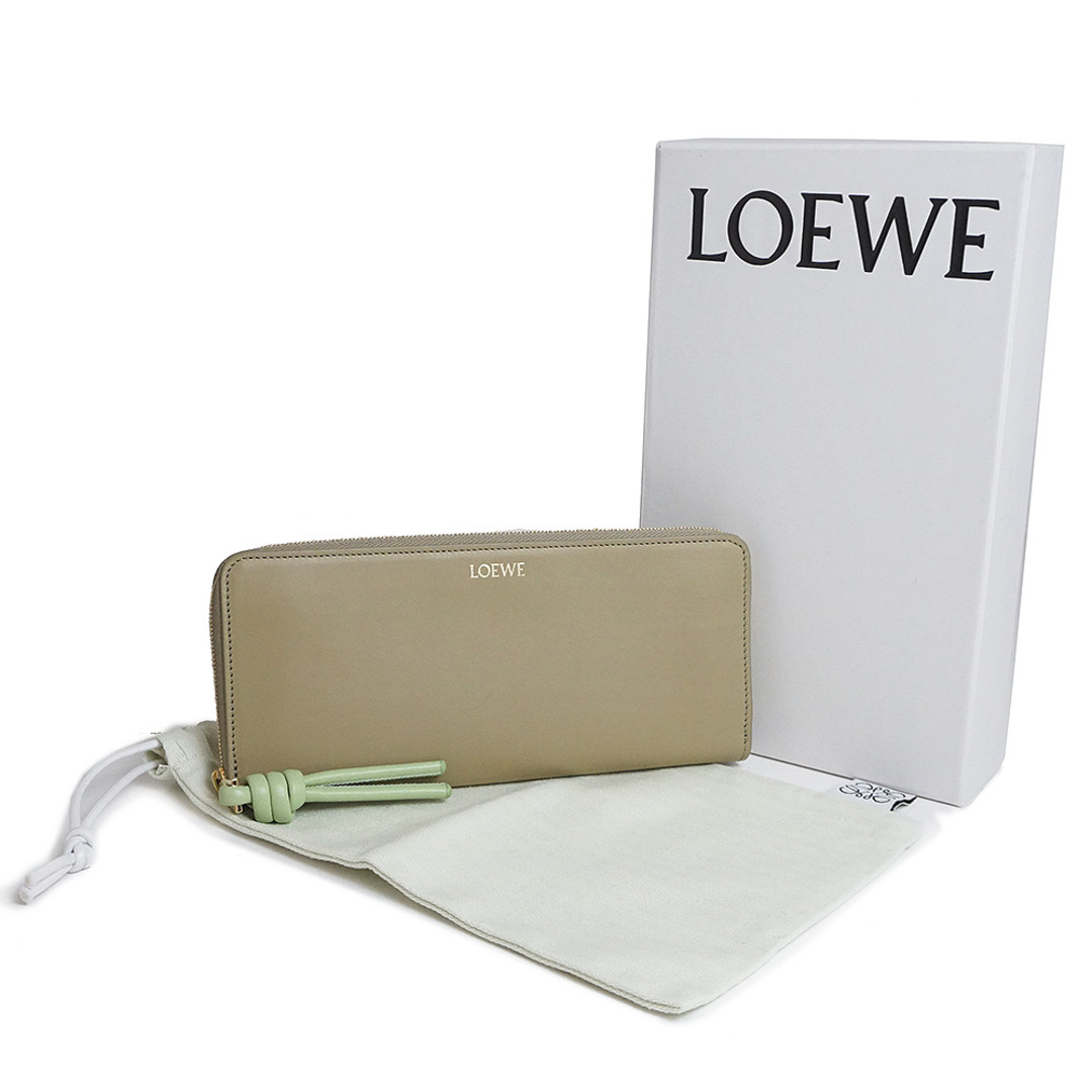 LOEWE(ロエベ)のロエベ ノット ジップアラウンド ウォレット ラウンドファスナー 長財布 シャイニーナパカーフスキン レザー バイカラー クレイグリーン ライムグリーン 緑 ゴールド金具 CEM1G39X01 箱付 LOEWE（新品・未使用品） レディースのファッション小物(財布)の商品写真