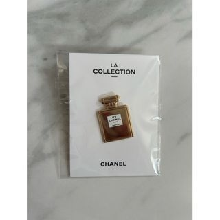 シャネル(CHANEL)のCHANEL シャネル　N°5 香水ボトル型ノベルティブローチ　100周年記念(ノベルティグッズ)