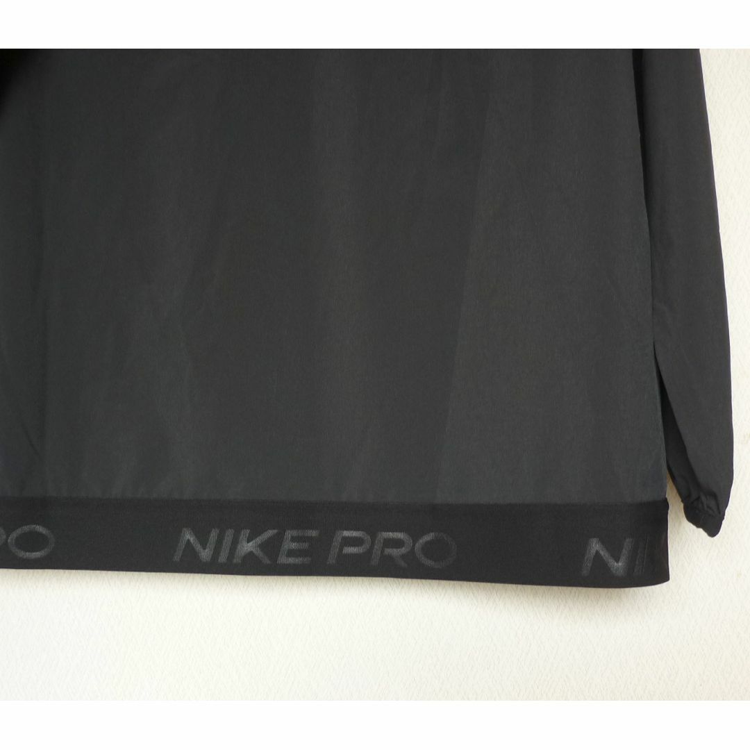 NIKE(ナイキ)の新品(メンズXL)NIKE PRO 黒 薄手ウインドブレーカー/フード付き メンズのジャケット/アウター(その他)の商品写真