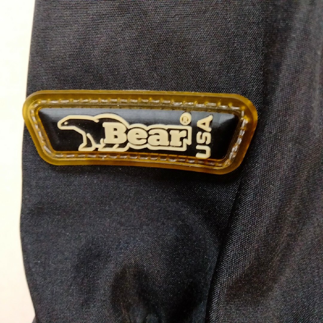 VINTAGE(ヴィンテージ)のBEAR ワンポイントロゴ　テック系　ストリート　ナイロンジャケット　古着 メンズのジャケット/アウター(ナイロンジャケット)の商品写真