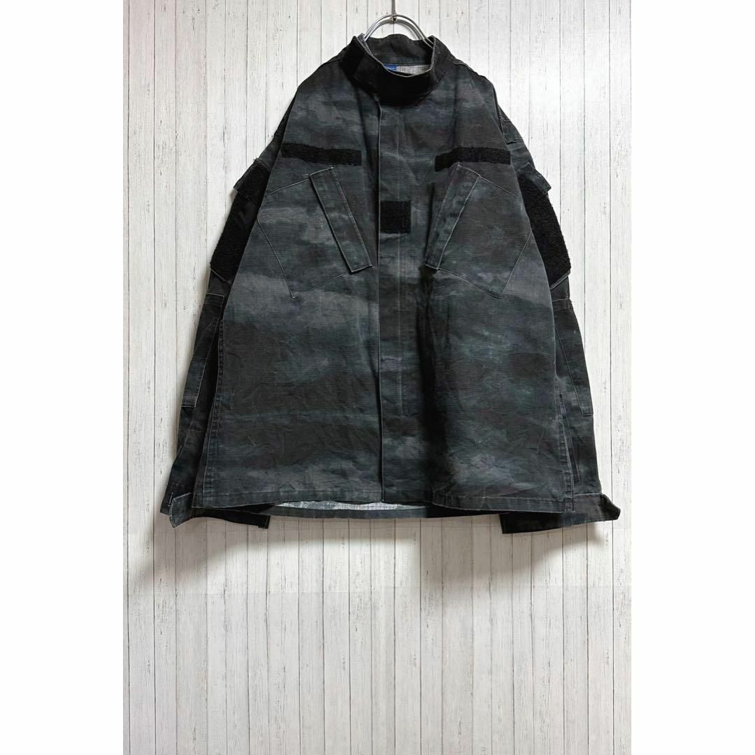 ヴィンテージ　ミリタリージャケット　ビッグシルエット　ジップアップ　L メンズのジャケット/アウター(ミリタリージャケット)の商品写真