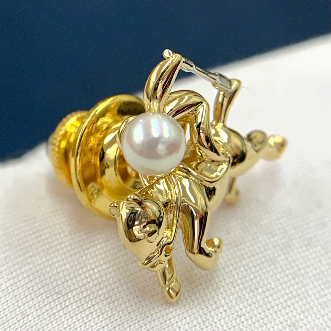 MIKIMOTO(ミキモト)のミキモト ピンブローチ　競馬 騎手  あこや真珠 K18 PT950 レディースのアクセサリー(ブローチ/コサージュ)の商品写真