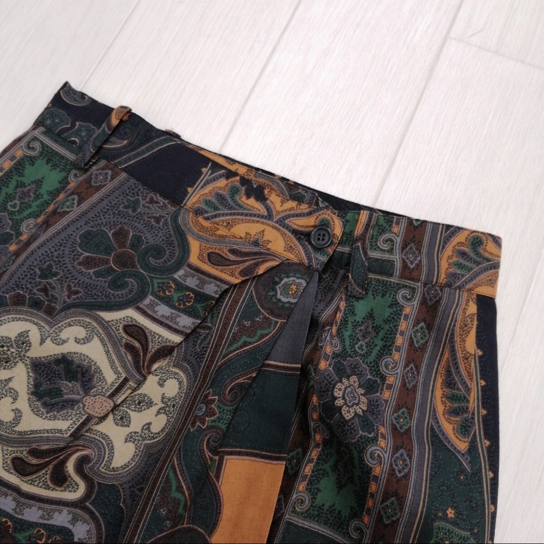 ETRO(エトロ)のエトロ ETRO シルク混 ペイズリー柄 ひざ丈 タイト ラップスカート レディースのスカート(ひざ丈スカート)の商品写真