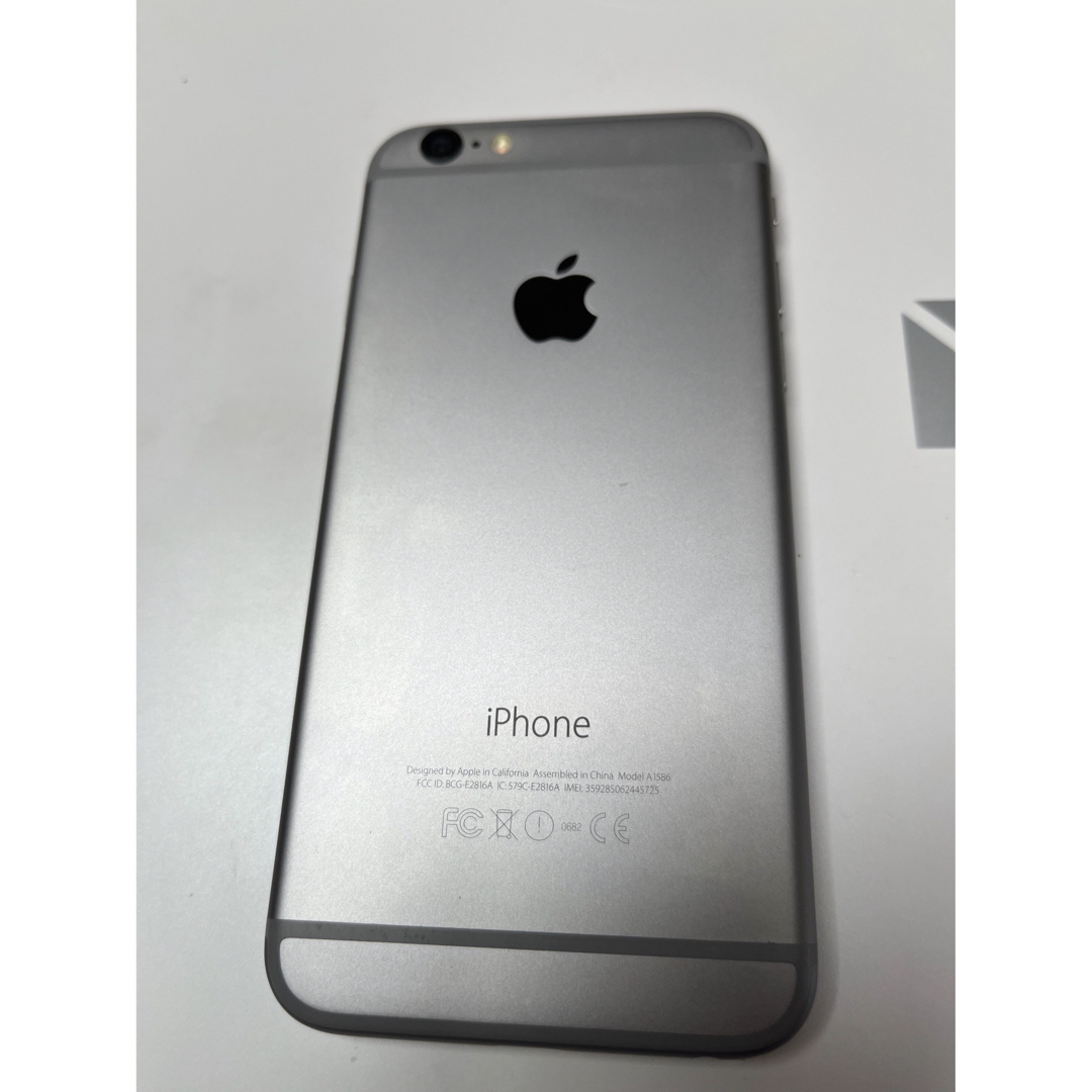 iPhone(アイフォーン)のアップル iPhone6 64GB au スマホ/家電/カメラのスマートフォン/携帯電話(スマートフォン本体)の商品写真