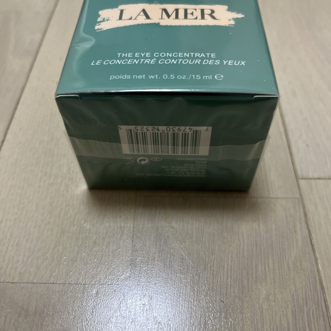 DE LA MER(ドゥラメール)の新品未使用　ドゥ・ラ・メール ザ・アイ コンセントレート15ml コスメ/美容のスキンケア/基礎化粧品(アイケア/アイクリーム)の商品写真