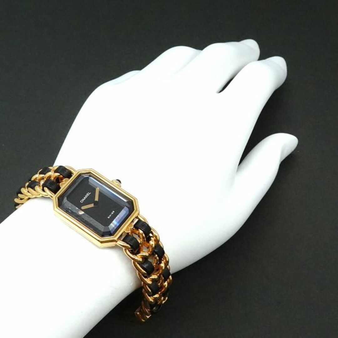 CHANEL(シャネル)のシャネル CHANEL プルミエール Sサイズ H0001 ヴィンテージ レディース 腕時計 ブラック ゴールド クォーツ ウォッチ Premiere VLP 90231456 レディースのファッション小物(腕時計)の商品写真