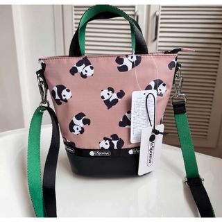 LeSportsac - レスポートサック　パンダ　ショルダーバッグ