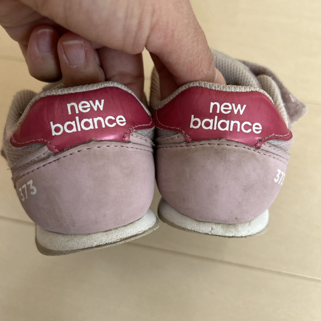 New Balance(ニューバランス)のニューバランス　スニーカー　16cm  キッズ/ベビー/マタニティのキッズ靴/シューズ(15cm~)(スニーカー)の商品写真