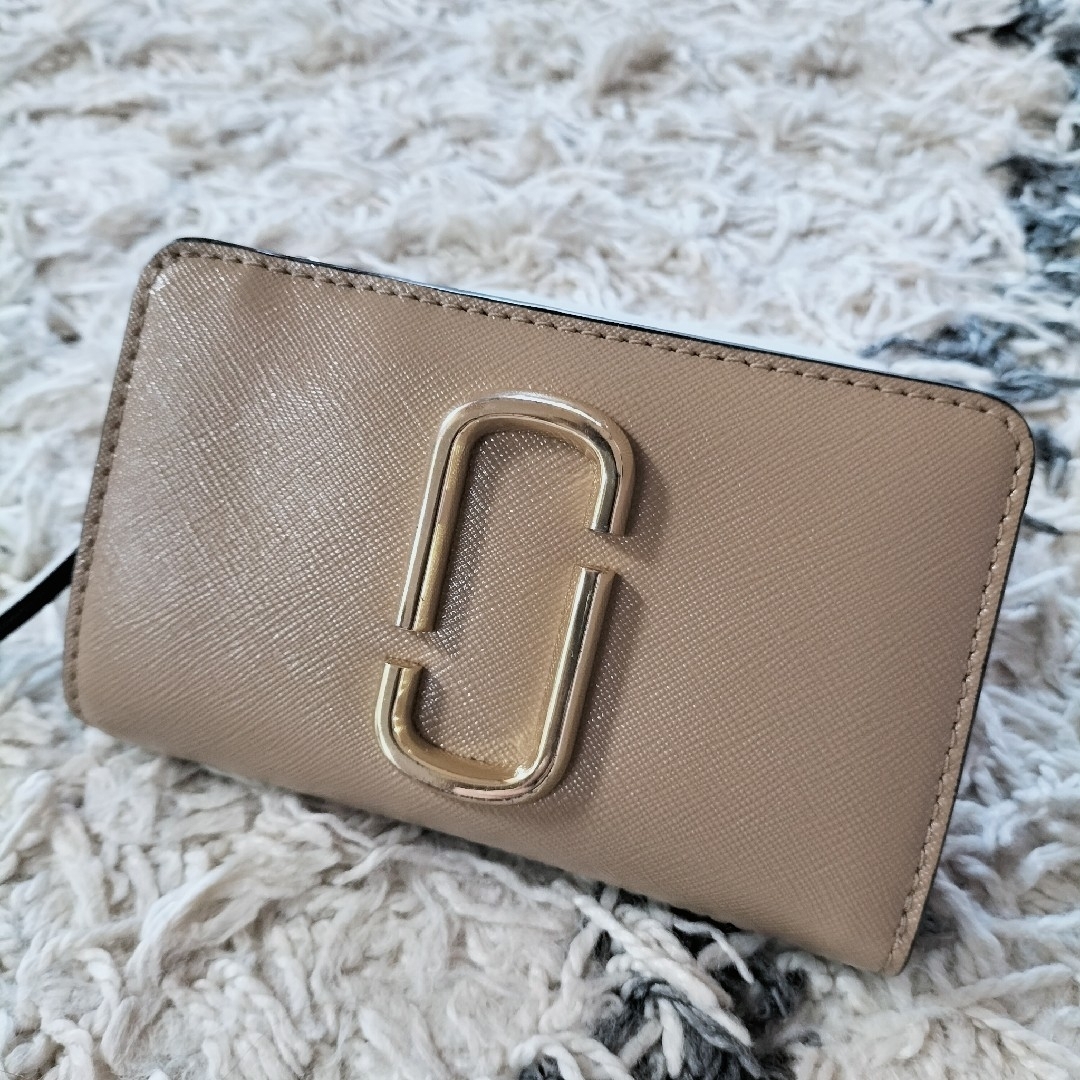 MARC JACOBS(マークジェイコブス)のMARC JACOBS/マークジェイコブス︙二つ折り財布 レディースのファッション小物(財布)の商品写真