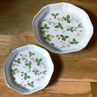 ウェッジウッド(WEDGWOOD)の【Wedgwood】ワイルドストロベリー 平皿2枚組(食器)