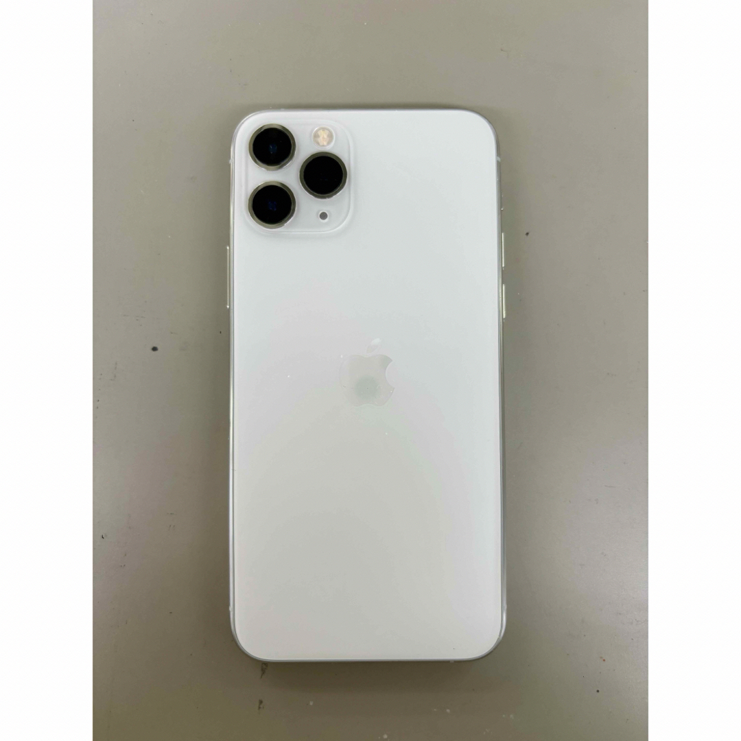 iPhone(アイフォーン)のiPhone11pro 美品 スマホ/家電/カメラのスマートフォン/携帯電話(スマートフォン本体)の商品写真