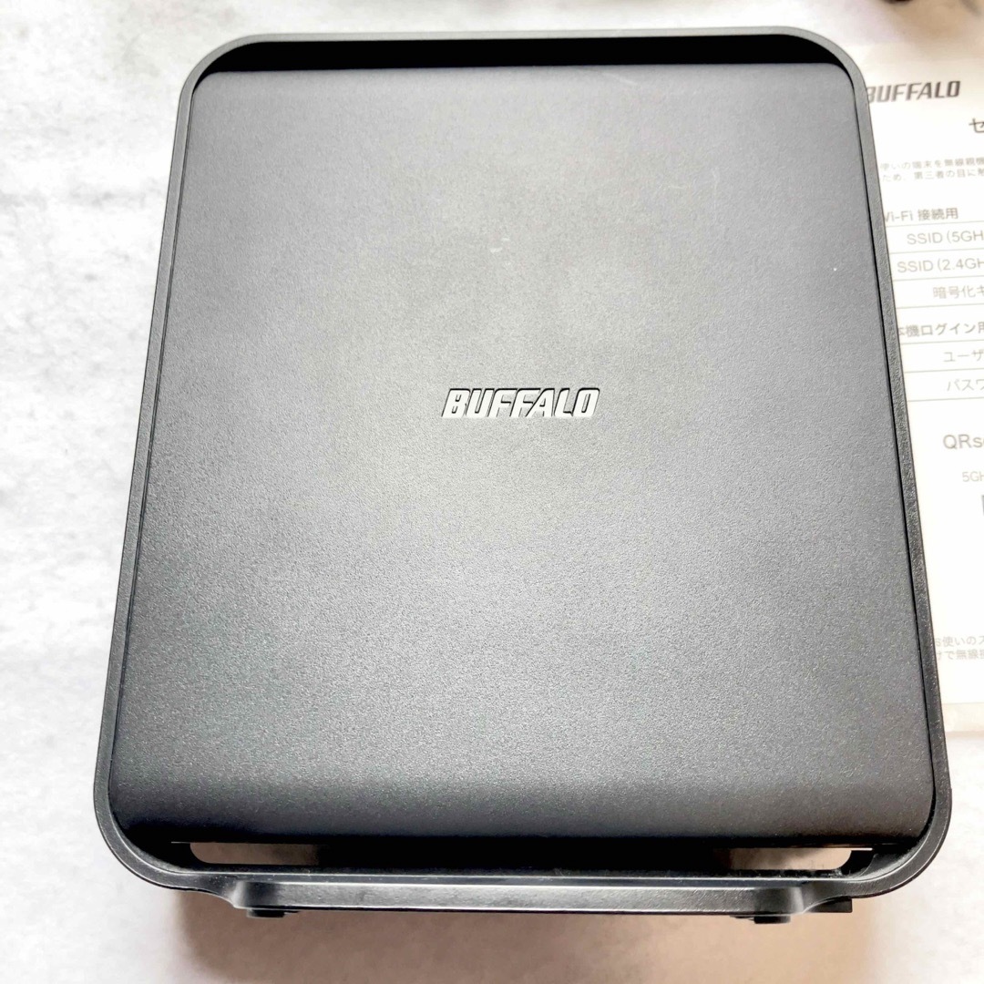 Buffalo(バッファロー)のバッファロー WiFi 無線LAN ルーター WSR-1166DHPL2/N スマホ/家電/カメラのPC/タブレット(PC周辺機器)の商品写真