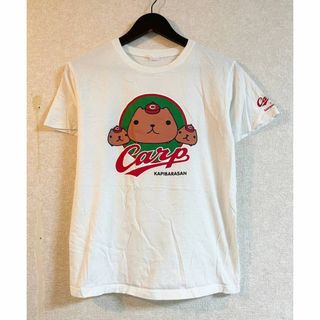 広島東洋カープ x カピバラさん コラボ　 半袖Tシャツ　プロ野球(記念品/関連グッズ)