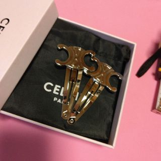 セリーヌ(celine)のセリーヌトリオンフヘアピン2個セット(ヘアピン)