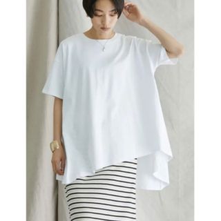 AMERICAN HOLIC - 【新品未使用】イレヘムフレアライン半袖カットプルオーバー　Tシャツ　M  白