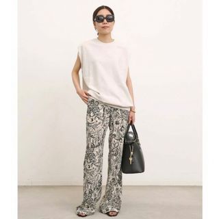 アパルトモンドゥーズィエムクラス(L'Appartement DEUXIEME CLASSE)のGOLDEN GOOSE　PRINT JOGGING パンツ(カジュアルパンツ)