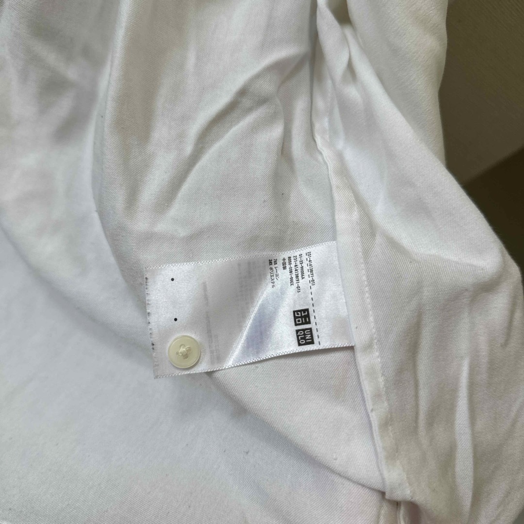 UNIQLO(ユニクロ)のユニクロ 白シャツ レディースのトップス(シャツ/ブラウス(長袖/七分))の商品写真