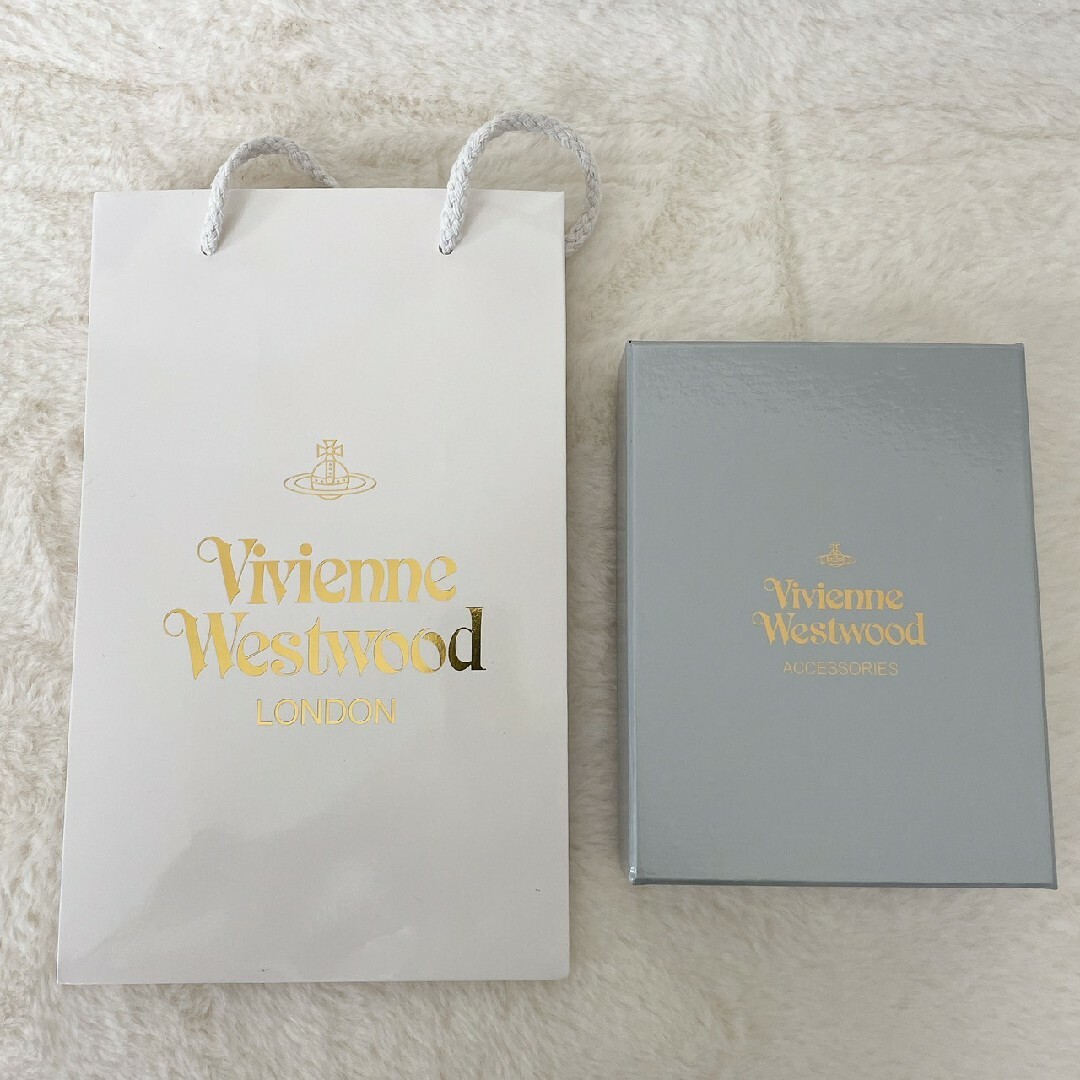 Vivienne Westwood(ヴィヴィアンウエストウッド)の【24時間以内発送】ヴィヴィアンウエストウッド 財布、ブラック がま口 レディースのファッション小物(財布)の商品写真