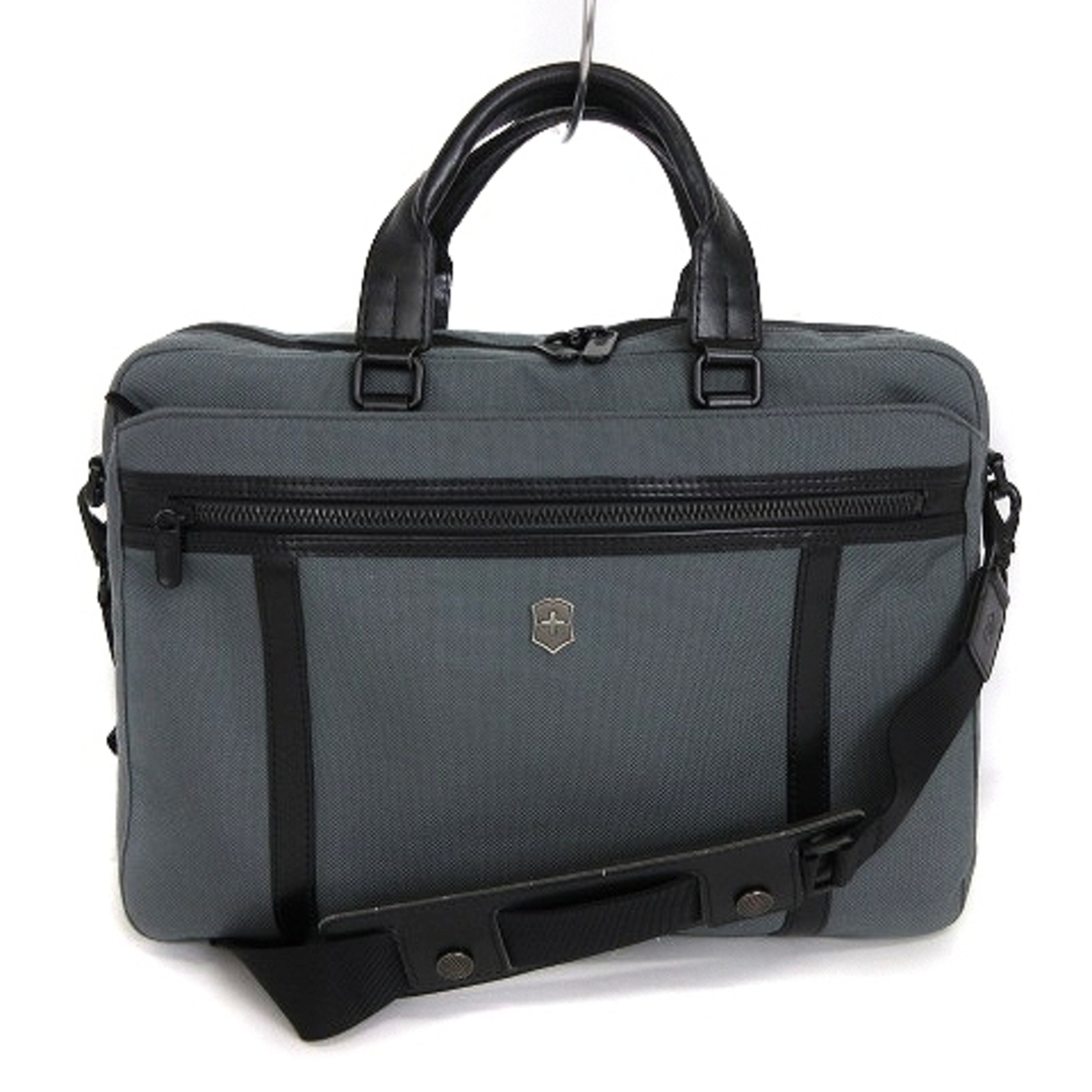 VICTORINOX(ビクトリノックス)のビクトリノックス ワークス プロフェッショナル ビジネスバッグ グレー メンズのバッグ(ビジネスバッグ)の商品写真