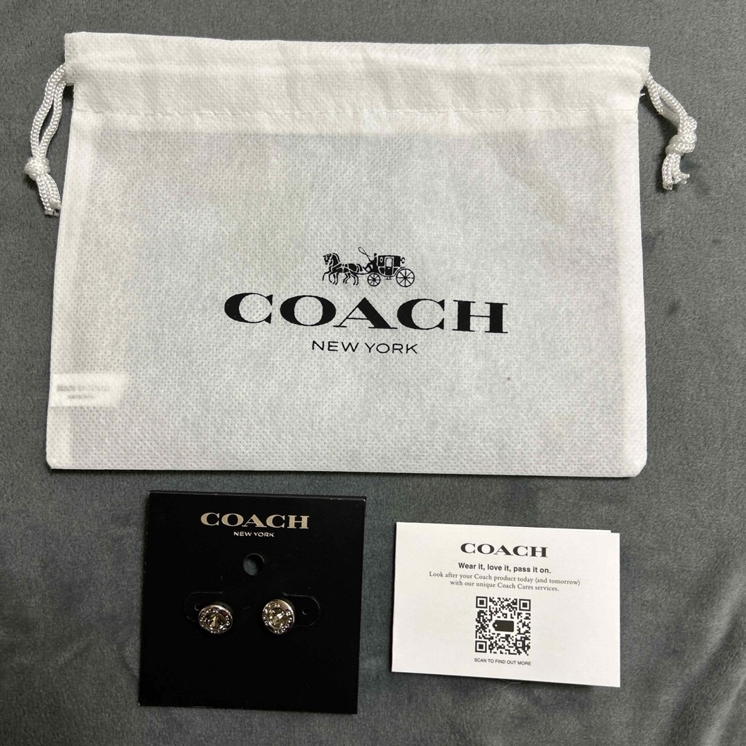 COACH(コーチ)のＣＯＡＣＨ　オープンサークルストーンストランド　ピアス レディースのアクセサリー(ピアス)の商品写真