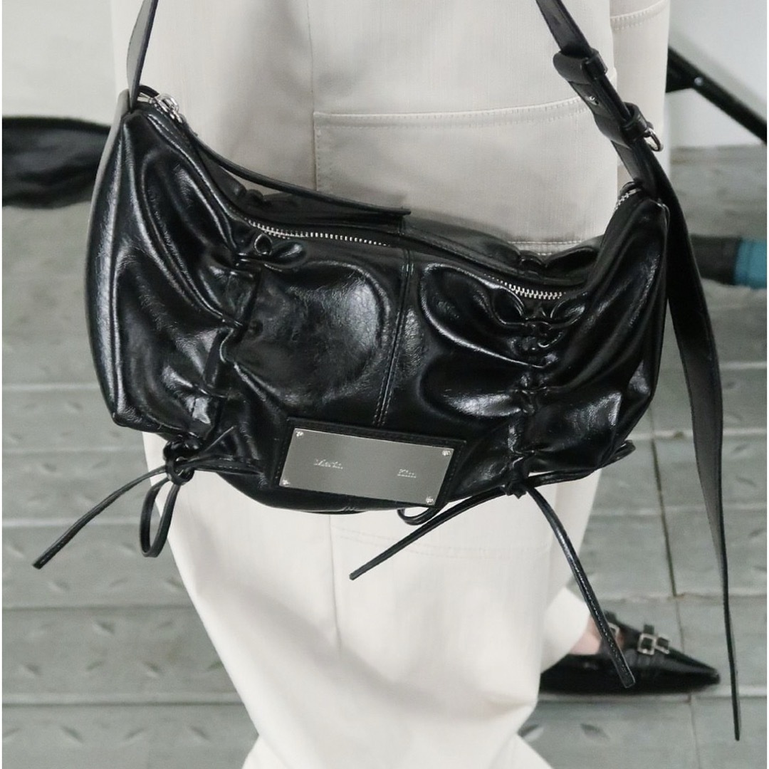 MUSINSA公式 | MATIN KIM HALF SHIRRING RIBBON ROUND BAG IN MUSINSA公式 | MATIN KIM HALF SHIRRING RIBBON ROUND BAG IN