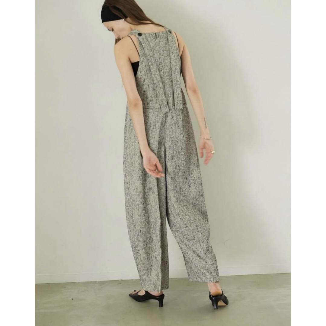 CLANE(クラネ)の【新品未使用】CLANE / COCOON SALOPETTE PANTS レディースのパンツ(サロペット/オーバーオール)の商品写真