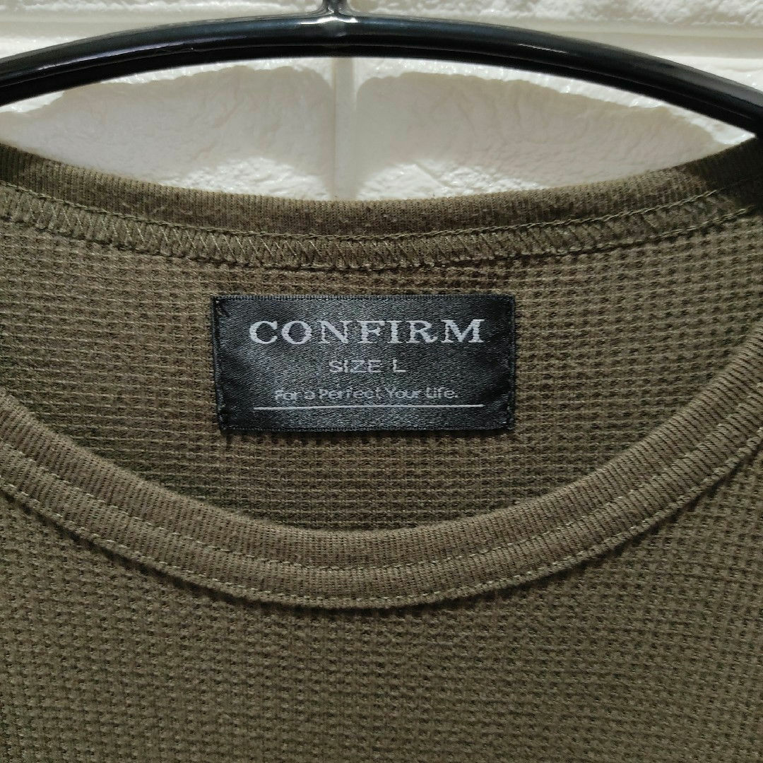 Confirm(コンファーム)のConfirm コンファーム　Lサイズ　ワッフルロンT  カーキ メンズのトップス(Tシャツ/カットソー(七分/長袖))の商品写真