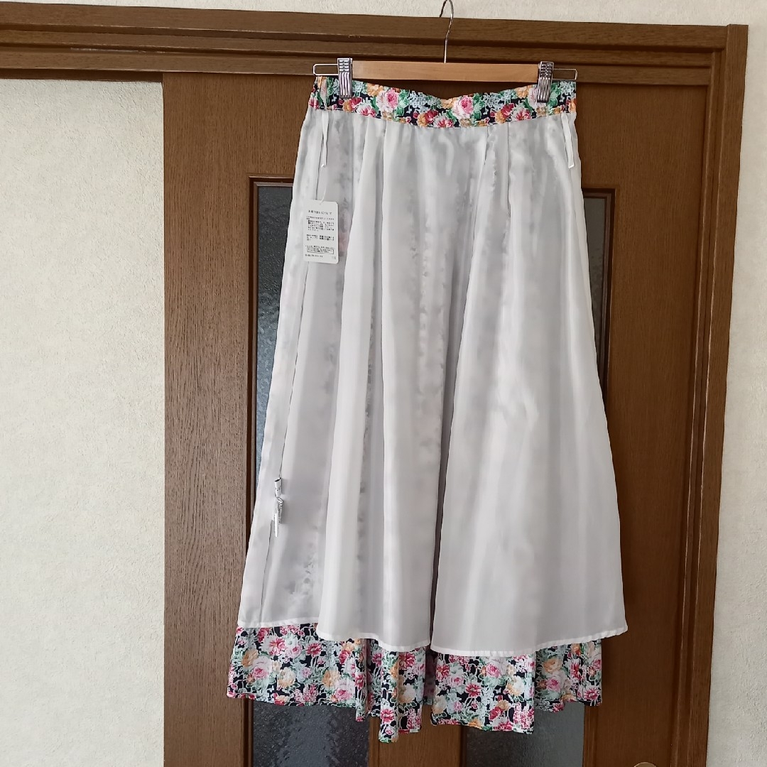 Simplicite(シンプリシテェ)のロングスカート レディースのスカート(ロングスカート)の商品写真