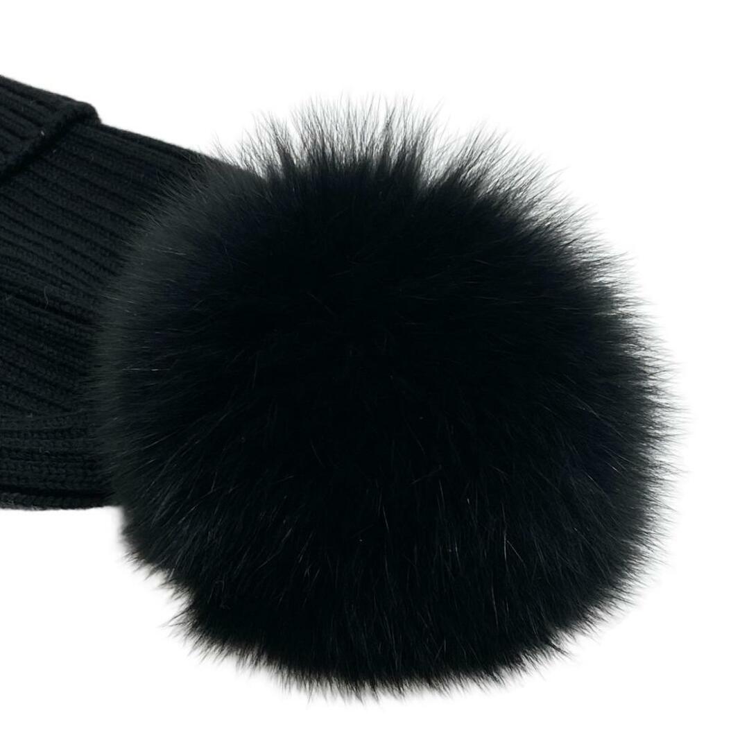 MONCLER(モンクレール)のモンクレール MONCLER ニットキャップ
 ワッペン BERRETTO L ブラック レディースの帽子(ニット帽/ビーニー)の商品写真