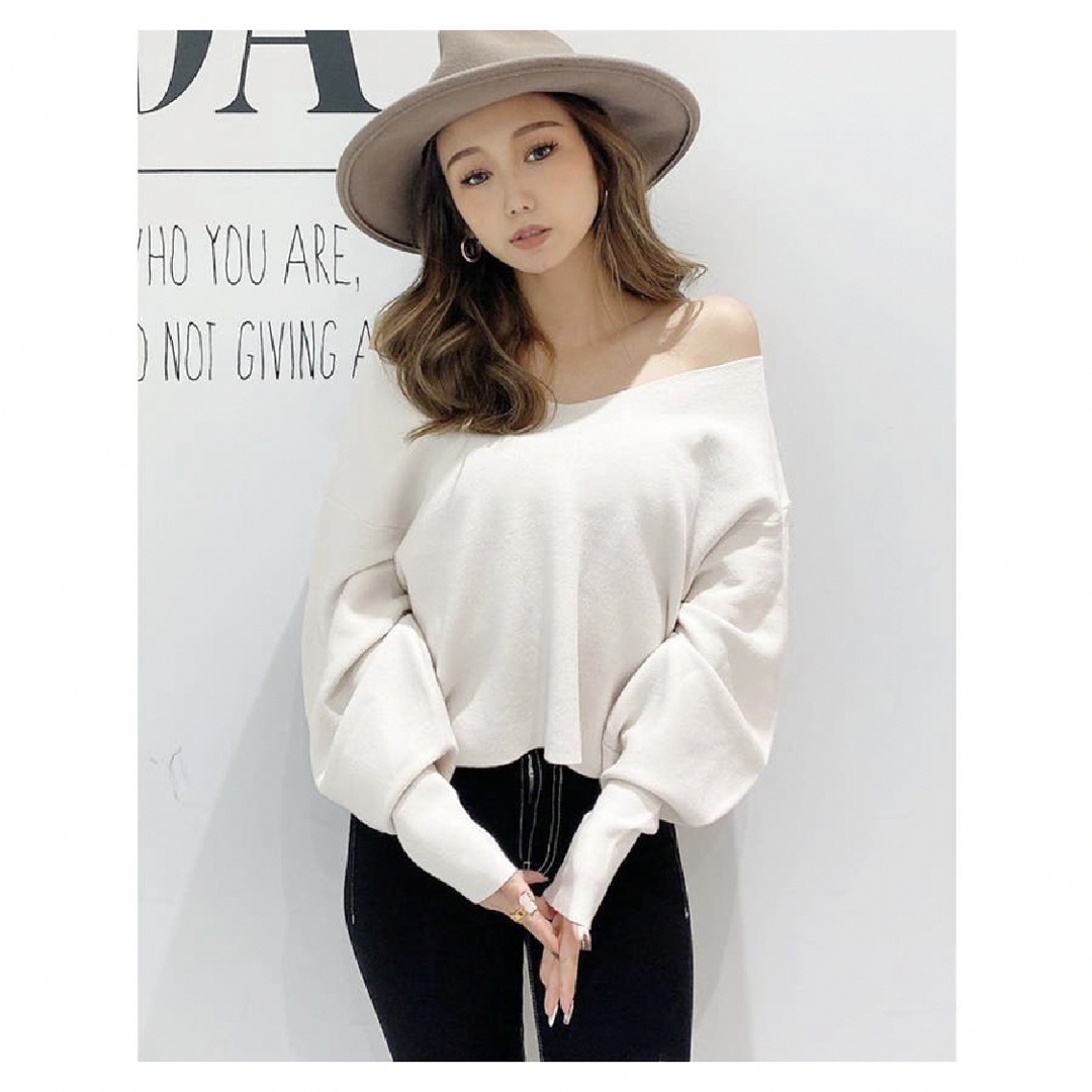 GYDA(ジェイダ)のGYDA オフショルマトンスリーブニットTOPS レディースのトップス(ニット/セーター)の商品写真