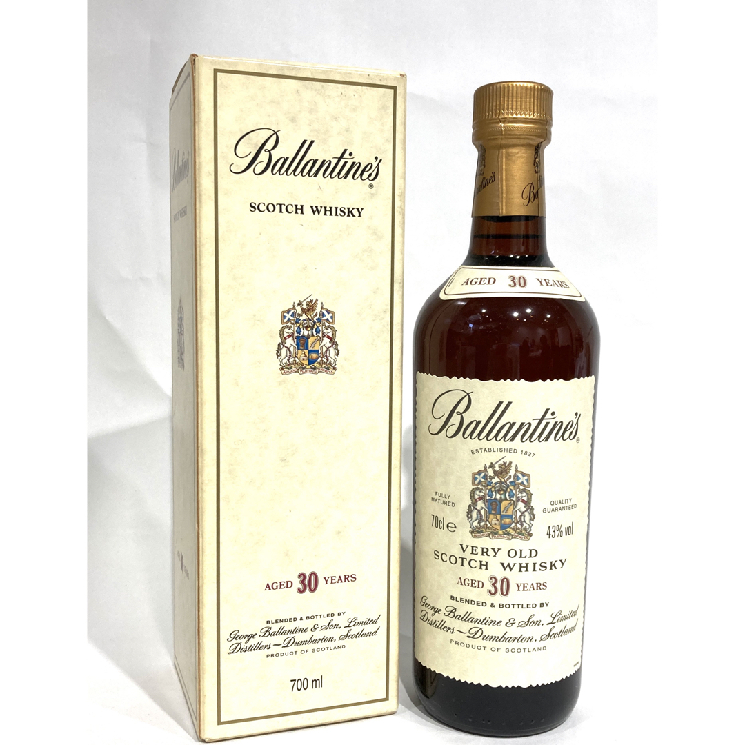 バランタイン(バランタイン)の未開栓 Ballantines バランタイン 30年 43％ 700ml  食品/飲料/酒の酒(ウイスキー)の商品写真